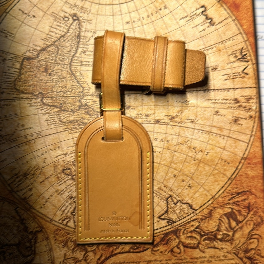 Vintage Authentic Louis Vuitton Luggage Tag! 🏷️ GREAT PRICE!🥳